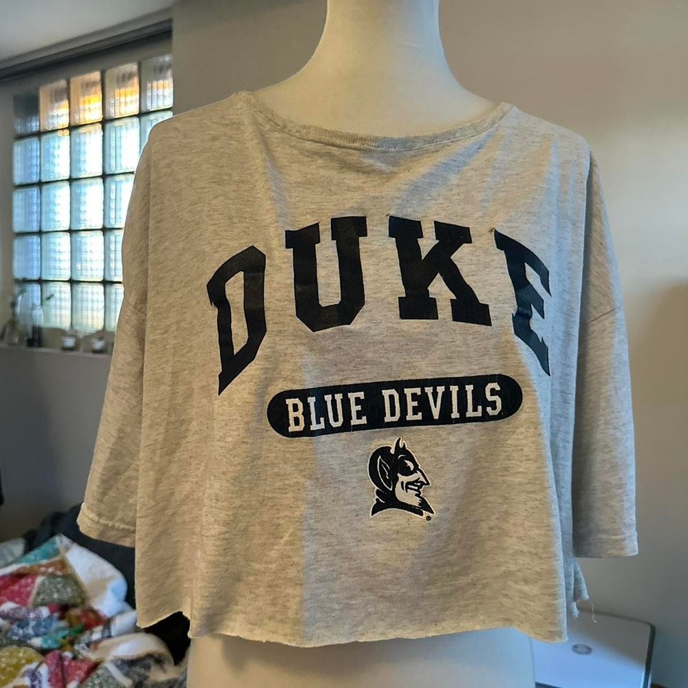 Vintage Duke Blue Devil cropped tee 💙